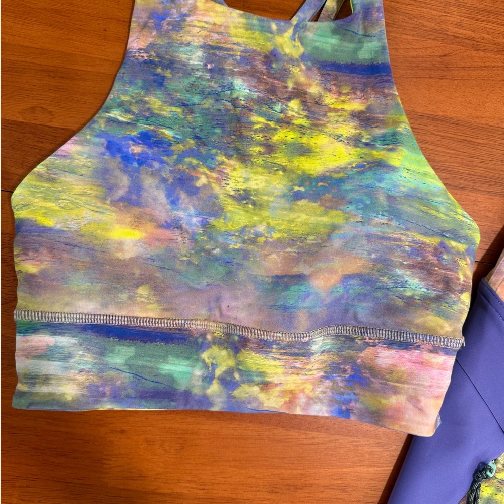 Colorful Lululemon leggings + bra set - Picture 7 of 8